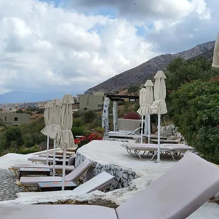 Pensionat Magnificent View Double With Shared Pool And Ac